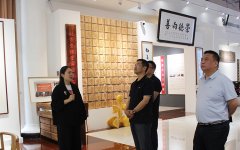 中国社会工作联合会副会长、中社联妇女与婚姻家庭委员会主任委员乔恒先生一